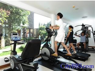 清迈阔查斯塔尼酒店 (Chiang Mai Kodchasri Thani Hotel)  