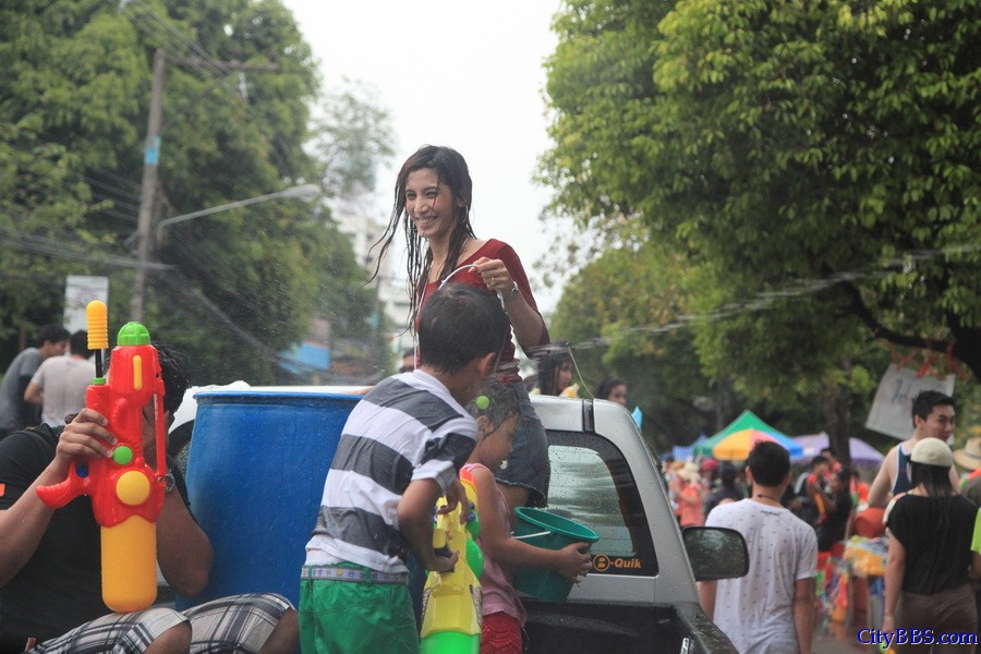 2014_ChiangMai_Songkran_泰国清迈宋干节