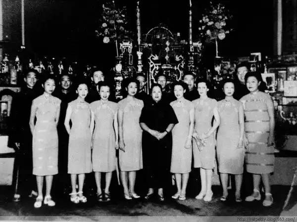 杜月笙：当年流氓真君子，今日君子真流氓
