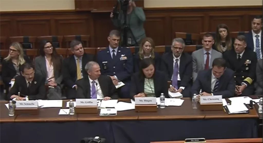 美渲染中国学术渗透