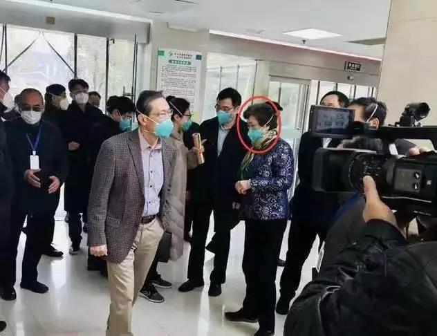 李兰娟院士