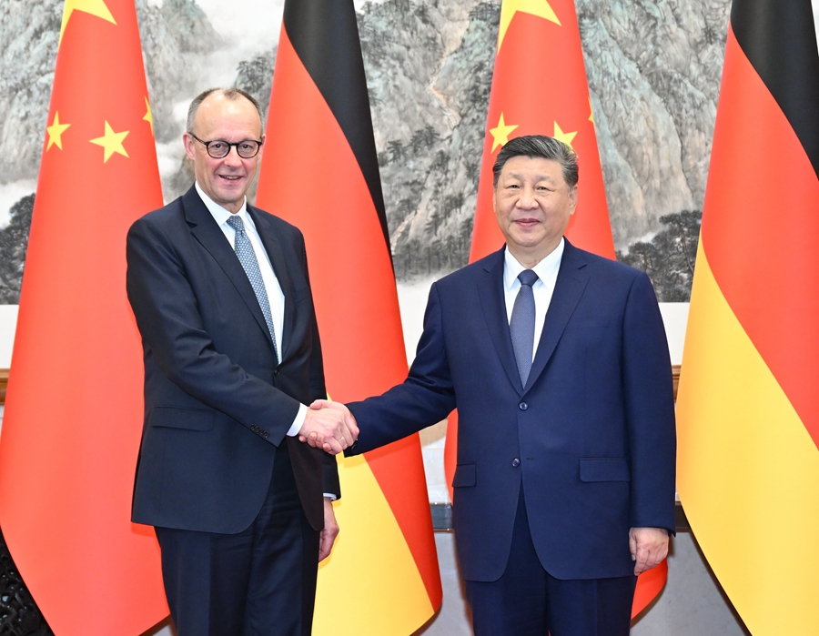 国家主席习近平在北京钓鱼台国宾馆会见来华进行正式访问的德国总理默茨